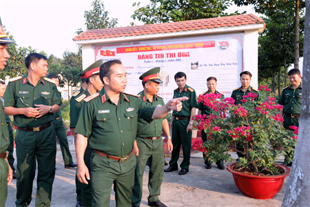 Quân đoàn 4 -  Khối 4 trung đoàn bộ binh đủ quân tổng kết phong trào TĐQT năm 2019