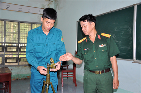Trung tá Ngô Xuân Tuấn - Giáo viên giỏi nhiều năm liền Khoa Binh chủng