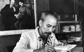 "...Các chú đã đánh bật giặc ra khỏi Lào Cai. Bác vui lòng thay mặt Chính phủ khen ngợi..."