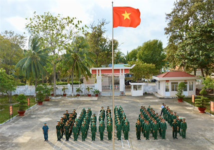 Ban CHQS huyện Côn Đảo tổ chức giao lưu thể dục thể thao chào mừng 75 năm ngày thành lập Quân đội nhân dân Việt Nam