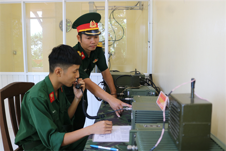 Trung úy Nguyễn Văn Lâm – 15 năm vững vàng cánh sóng thông tin