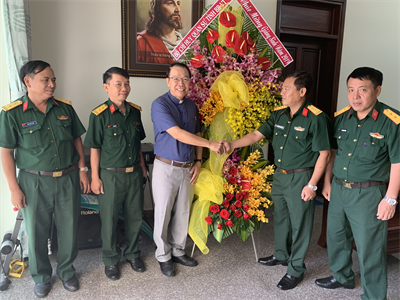 Bộ CHQS tỉnh Bà Rịa – Vũng Tàu thăm, tặng quà nhân dịp lễ Giáng sinh năm 2019