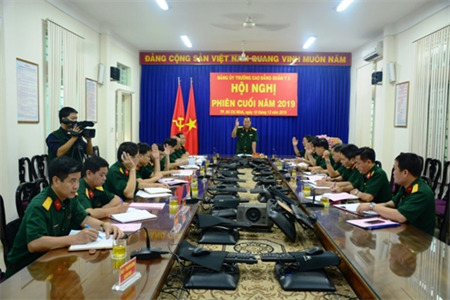 Đảng ủy Trường Cao đẳng Quân y 2 hội nghị phiên cuối năm 2019