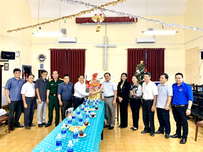 Bệnh viện Quân y 7A chúc mừng Hội thánh Tin lành nhân dịp lễ Giáng sinh 2019