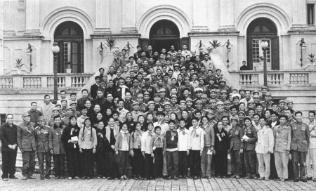 “Có anh hùng là vì có tập thể anh hùng...”