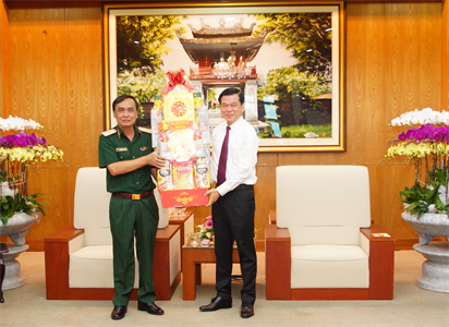 Thiếu tướng Nguyễn Minh Hoàng, Phó Chính ủy Quân khu thăm, chúc tết tại tỉnh Bà Rịa – Vũng Tàu