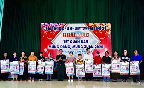 Bộ CHQS tỉnh Đồng Nai tổ chức tết quân dân 2020 tại Vĩnh Cửu