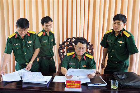 Kiểm tra công tác kiểm kê vũ khí trang bị kỹ thuật tại Sư đoàn 5