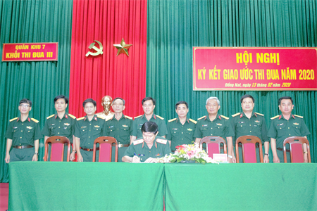 Khối thi đua 3 ký kết giao ước thi đua năm 2020