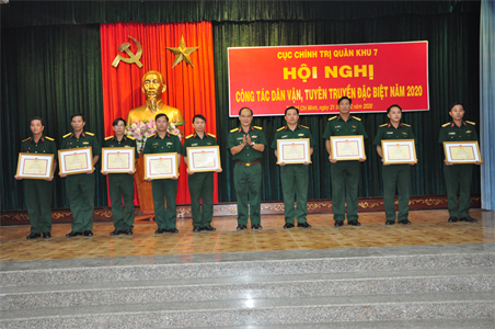 Cục Chính trị triển khai công tác dân vận, tuyên truyền đặc biệt năm 2020