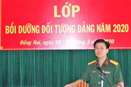 Lữ đoàn 26 bồi dưỡng đối tượng Đảng cho đoàn viên ưu tú