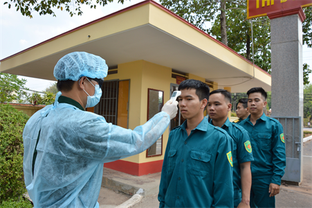 Ban CHQS huyện Phú Riềng, tỉnh Bình Phước đẩy mạnh tuyên truyền phòng, chống dịch Covid-19