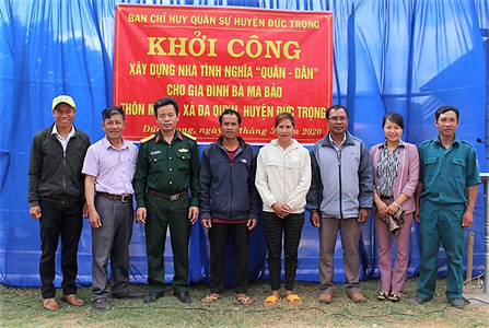 Huyện Đức Trọng, tỉnh Lâm Đồng: 100 triệu đồng xây nhà ''Tình nghĩa quân - dân'' cho hộ đồng bào dân tộc thiểu số