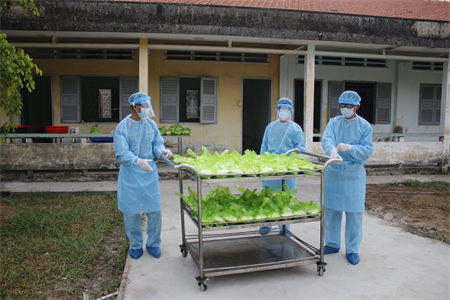 Những người lính nơi tuyến đầu phòng chống dịch Covid-19