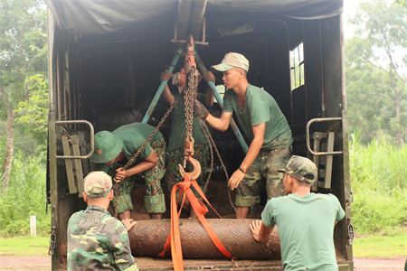 Lực lượng Công binh tỉnh Đồng Nai thu gom, tiêu hủy gần 5 tấn vật liệu nổ