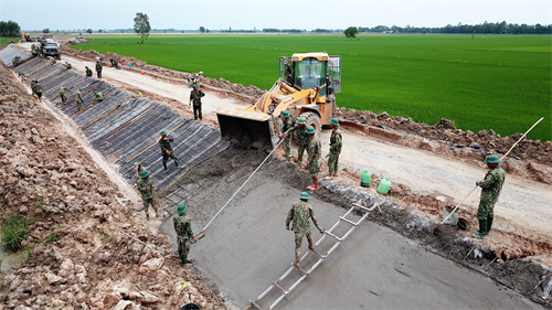 Xứng đáng truyền thống lính Công binh đi trước, về sau