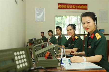 Giữ vững “mạch máu” thông tin