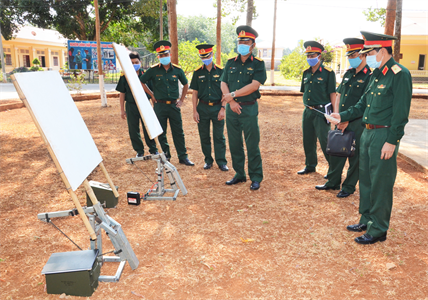 Bộ Tư lệnh Quân khu 7 kiểm tra công tác phòng, chống dịch Covid -19 tại Sư đoàn 302