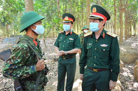 Bộ Tư lệnh Quân khu 7 kiểm tra công tác phòng chống dịch Covid 19 tại Trung đoàn Đồng Nai