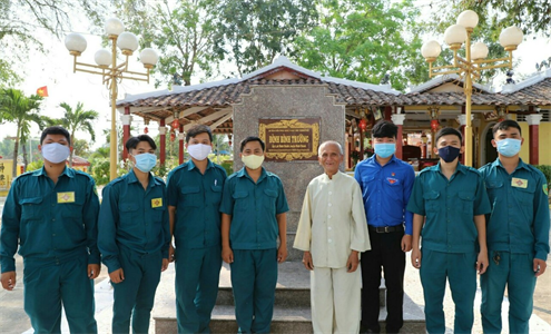 Chi đoàn dân quân xã Bình Chánh nâng cao hiệu quả giáo dục chính trị cho dân quân