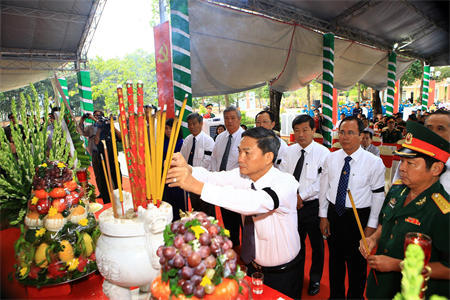 45 năm đi tìm trả lại tên cho các anh