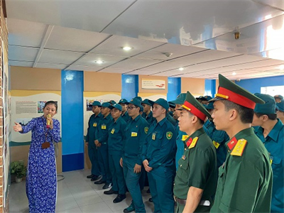 LLVT  Quận 4 tìm hiểu thân thế, sự nghiệp Chủ tịch Hồ Chí Minh