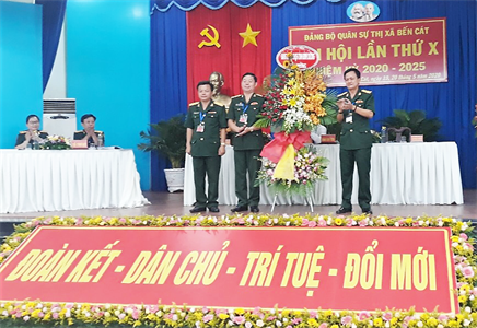 Đảng bộ Quân sự TX.Bến Cát, tỉnh Bình Dương: Xây dựng lực lượng vững mạnh về chính trị, tư tưởng, tổ chức và đạo đức