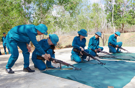 Thành phố Phan Thiết, tỉnh Bình Thuận huấn luyện dân quân tự vệ năm thứ nhất