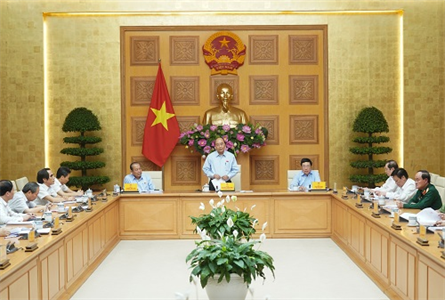 Thủ tướng Nguyễn Xuân Phúc: Cải cách tiền lương đi đôi với cải cách bộ máy