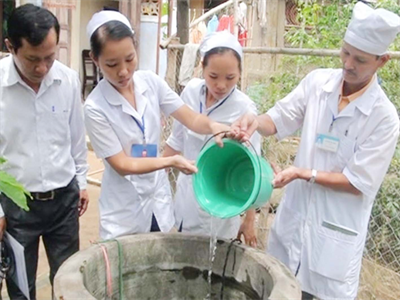 Chủ động phòng, chống bệnh dịch mùa mưa, bão