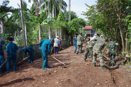 Ban CHQS huyện Tân Châu, tỉnh Tây Ninh tích cực giúp dân phát triển kinh tế, xóa đói giảm nghèo