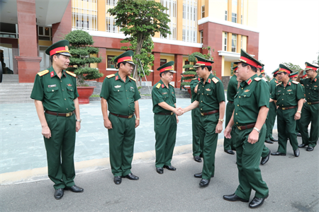 Đoàn công tác Bộ Quốc phòng thăm và làm việc tại Quân đoàn 4