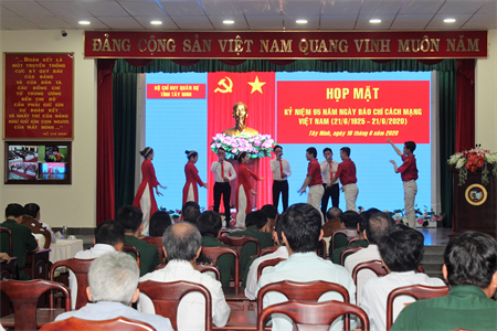 Bộ CHQS tỉnh Tây Ninh họp  mặt kỷ niệm 95 năm Ngày báo chí cách mạng Việt Nam