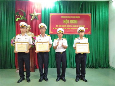 Trung đoàn 251, Vùng 2 Hải quân thi cán bộ giảng dạy chính trị giỏi cấp cơ sở