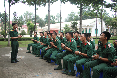 Sư đoàn 317: Cán bộ, chiến sĩ thi đua “3 nhất”