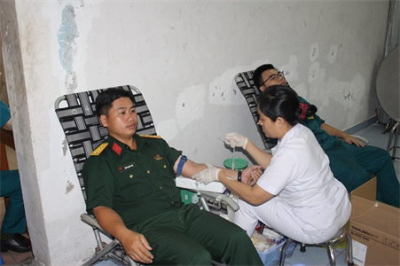 LLVT Quận 4 hiến máu tình nguyện năm 2020