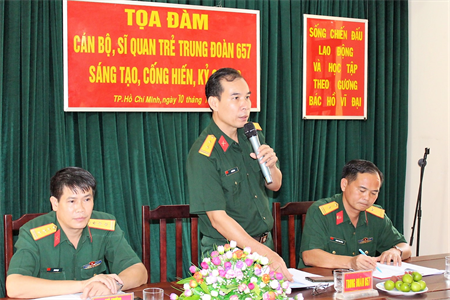 Tọa đàm “Cán bộ, sĩ quan trẻ Trung đoàn 657 sáng tạo, cống hiến, kỷ cương”