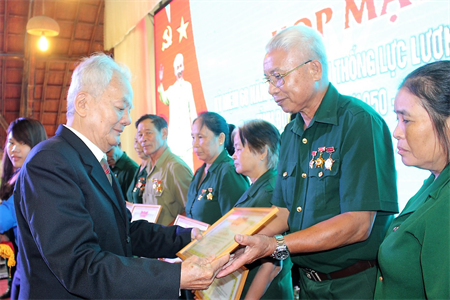 Chăm lo đời sống cựu Thanh niên xung phong