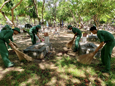 Đoàn cơ sở Quân sự huyện Côn Đảo đẩy mạnh các hoạt động “Uống nước nhớ nguồn”