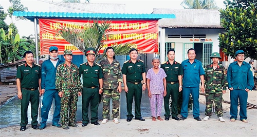 LLVT thị xã Phú Mỹ, tỉnh BR-VT sửa nhà cho gia đình thương binh