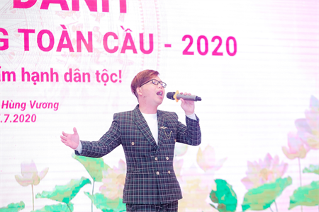 Holy Thắng - Hành trình từ người thắp lửa tự hào sử việt trong giới trẻ đến quán quân viết về ngày Quốc tổ Việt Nam toàn cầu 2020
