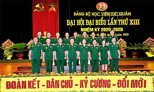 Đảng bộ Học viện Lục quân tập trung lãnh đạo, tạo bước đột phá trong công tác giáo dục - đào tạo, nghiên cứu khoa học và đối ngoại quốc phòng
