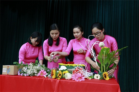 Sức sống từ những mô hình của Phụ nữ LLVT Quân khu