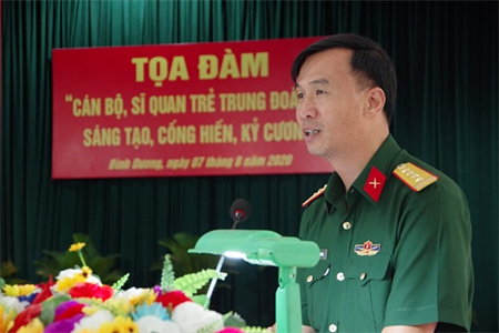 Tọa đàm sĩ quan trẻ “Sáng tạo, cống hiến, kỷ cương”