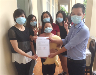 Sư đoàn 317 cấp giấy chứng nhận cho công dân hoàn thành thời gian cách ly phòng dịch Covid-19