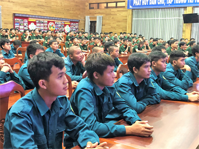 Bộ CHQS tỉnh Đồng Nai tuyên truyền về Cách mạng tháng Tám và Quốc khánh 2/9