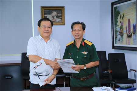 Báo Quân khu 7 ký kết Biên bản ghi nhớ hợp tác với Báo Pháp luật TP. Hồ Chí Minh