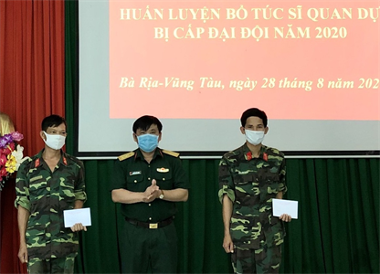 Bộ CHQS tỉnh Bà Rịa - Vũng Tàu: Bế mạc huấn luyện bổ túc sĩ quan dự bị cấp đại đội