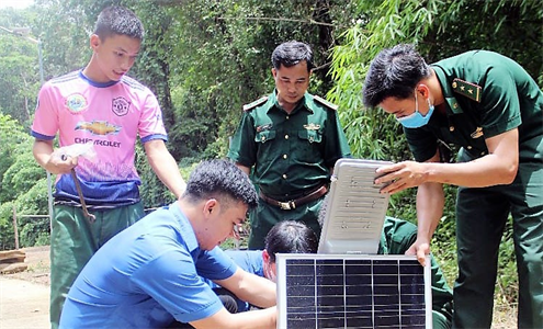 Ánh sáng biên cương