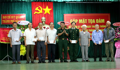 Tọa đàm kỷ niệm 57 năm ngày Truyền thống lực lượng vũ trang TP Bảo Lộc